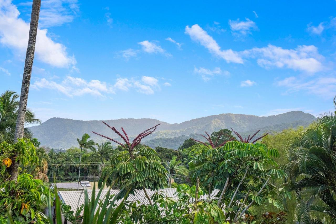 Deco View Family Oasis In Cairns Villa East Trinity Exterior photo